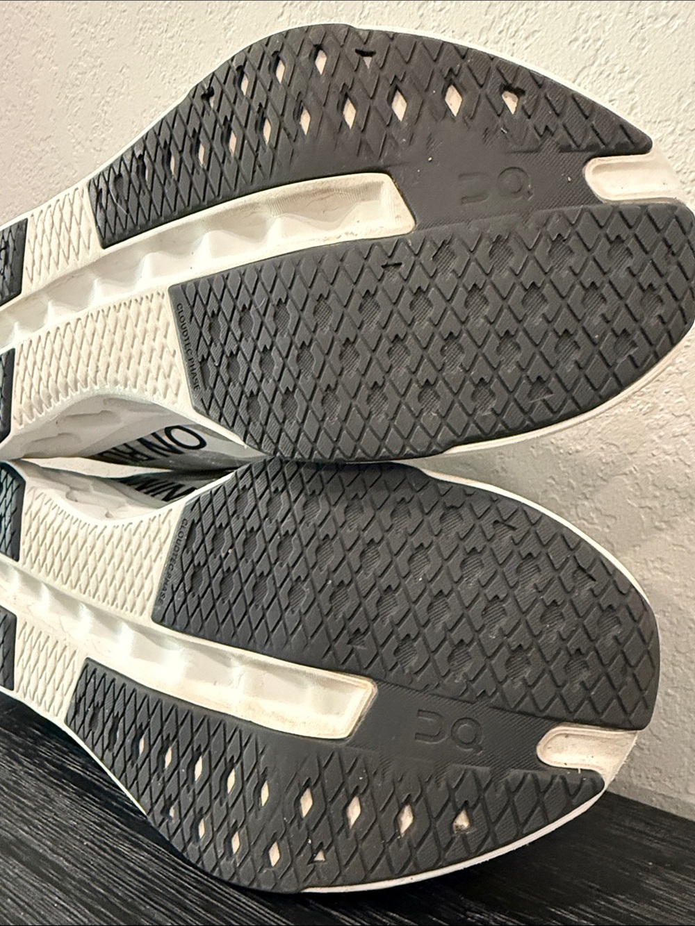 Men’s size 15 On Cloud Running Cloudtec  Lightweight Running Shoes in Light Gray - Picture 12 of 14